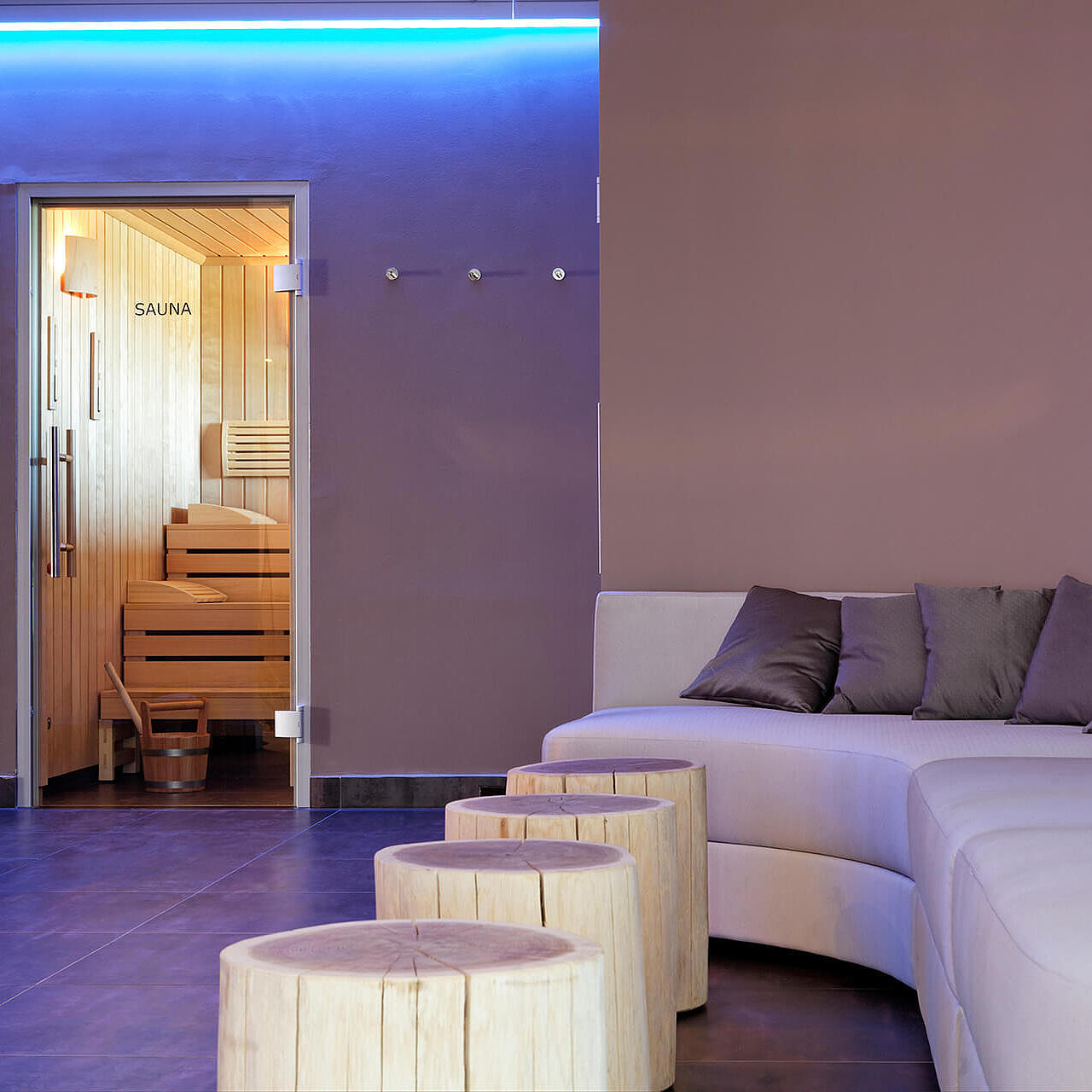 Sauna und Aufenthaltsbereich im Wellnessbereich des Hotel Nationalpark